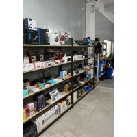 收購倒閉工廠集團 電商結業庫存尾貨，